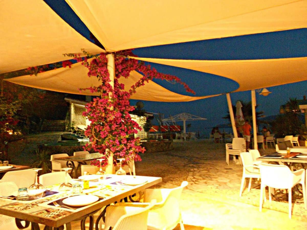 Bougainville Bay Resort - Villa 11 Sarandë Exteriér fotografie